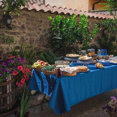 B&B L'Albero Dei Limoni Portoscuso Eksteriør bilde